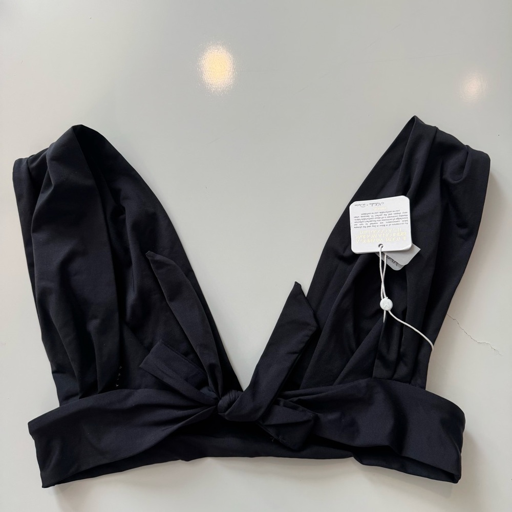 Monday Swimwear Aruba Swim Top V Neck M/L NEW - Picture 5 of 7